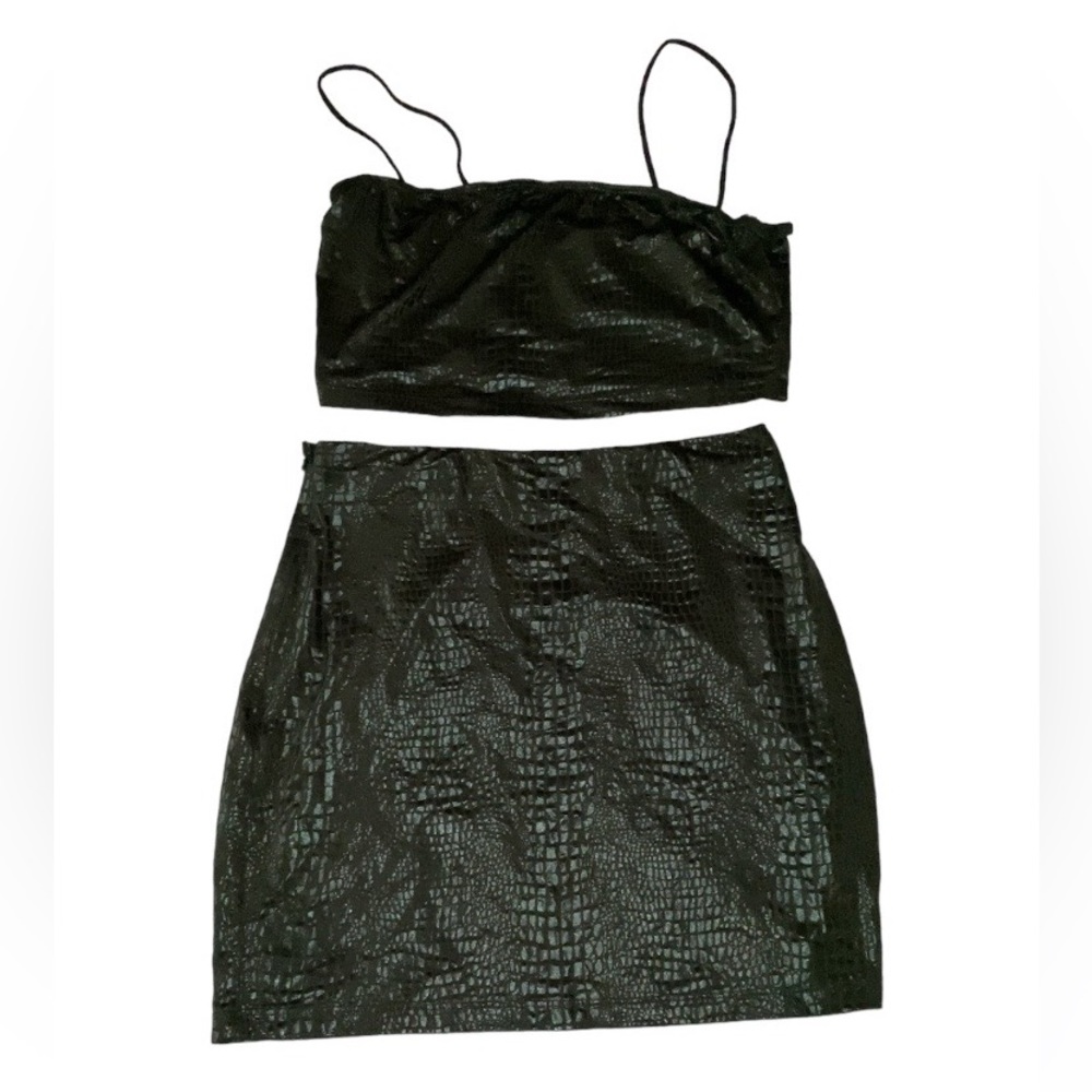 Crop Cami Top and Bodycon Skit